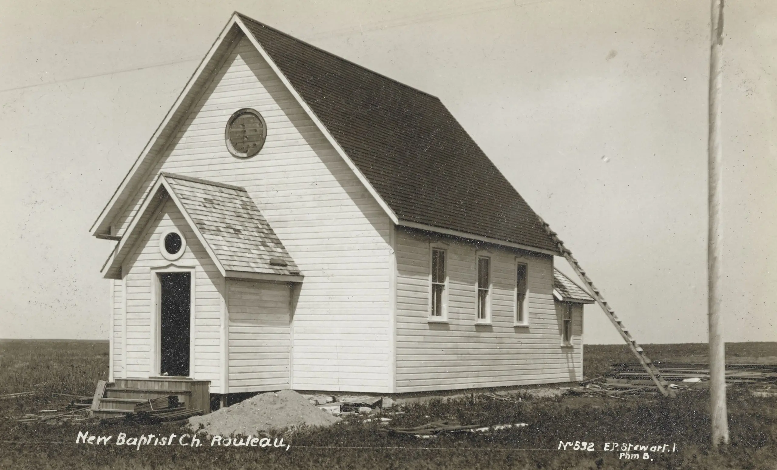 New Baptist Church, Rouleau